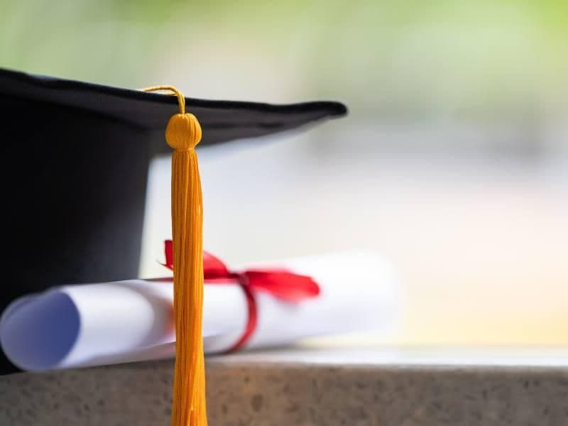 difernca entre graduacao e pos graduacao ca